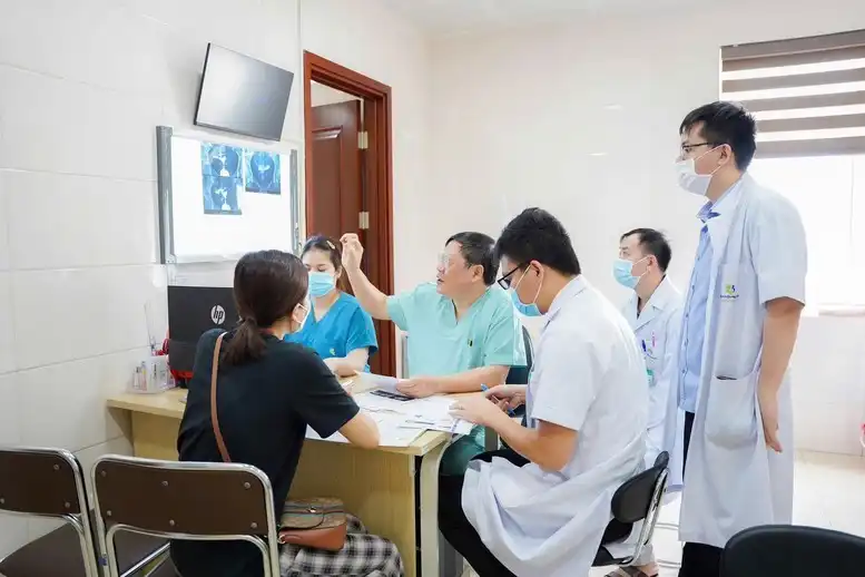 Gần 500 ca được cắt bỏ khối u thành công bằng kỹ thuật US-HIFU mà không cần mổ