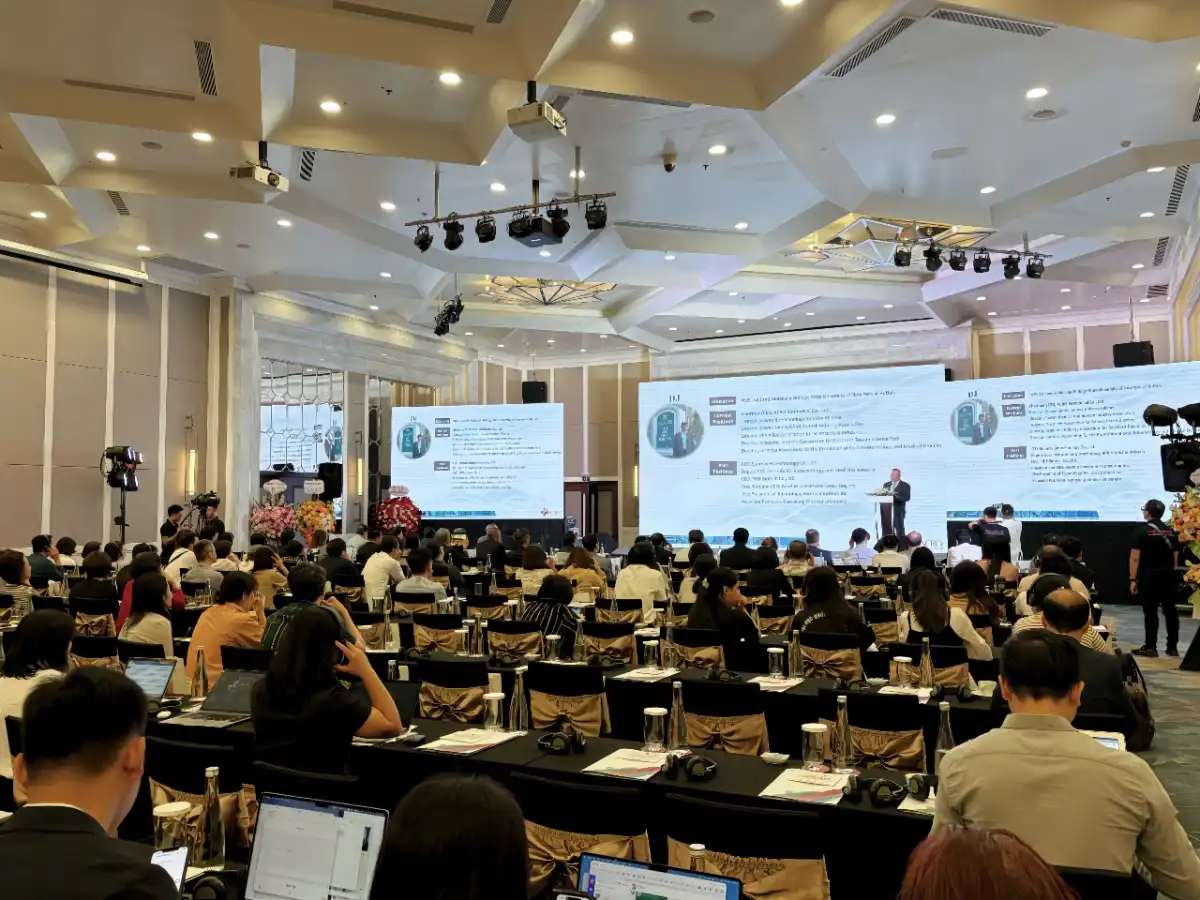 Bước tiến công nghệ mới trong tự chủ điều trị giác mạc